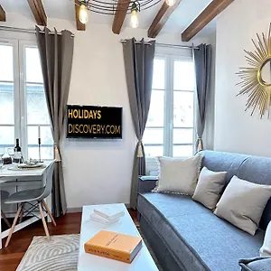 Apartment 1579 - Eiffel Tower Gem, Stylish & Unique, Paris